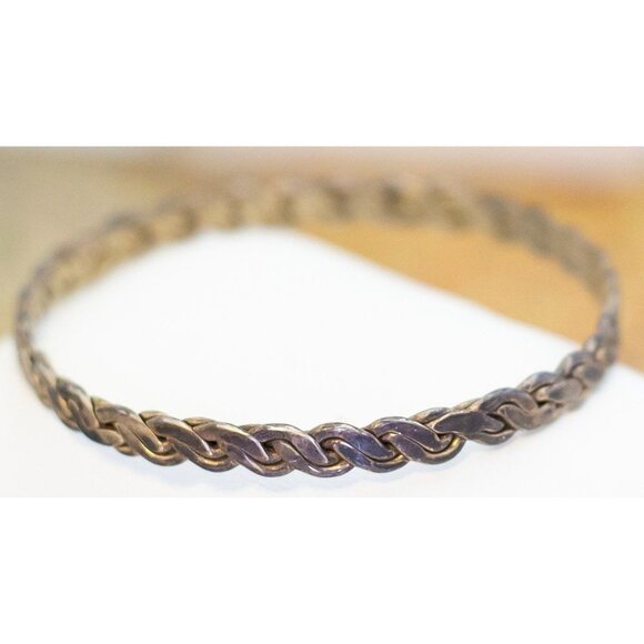 Vintage Silver Tone Bangle Bracelet 8 Inches by Alpaca i29 - Picture 2 of 4